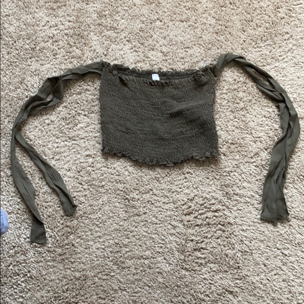 Crop top